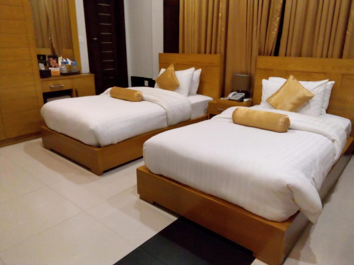 Burj Al Swat Hotel Saidu Sharif Eksteriør bilde