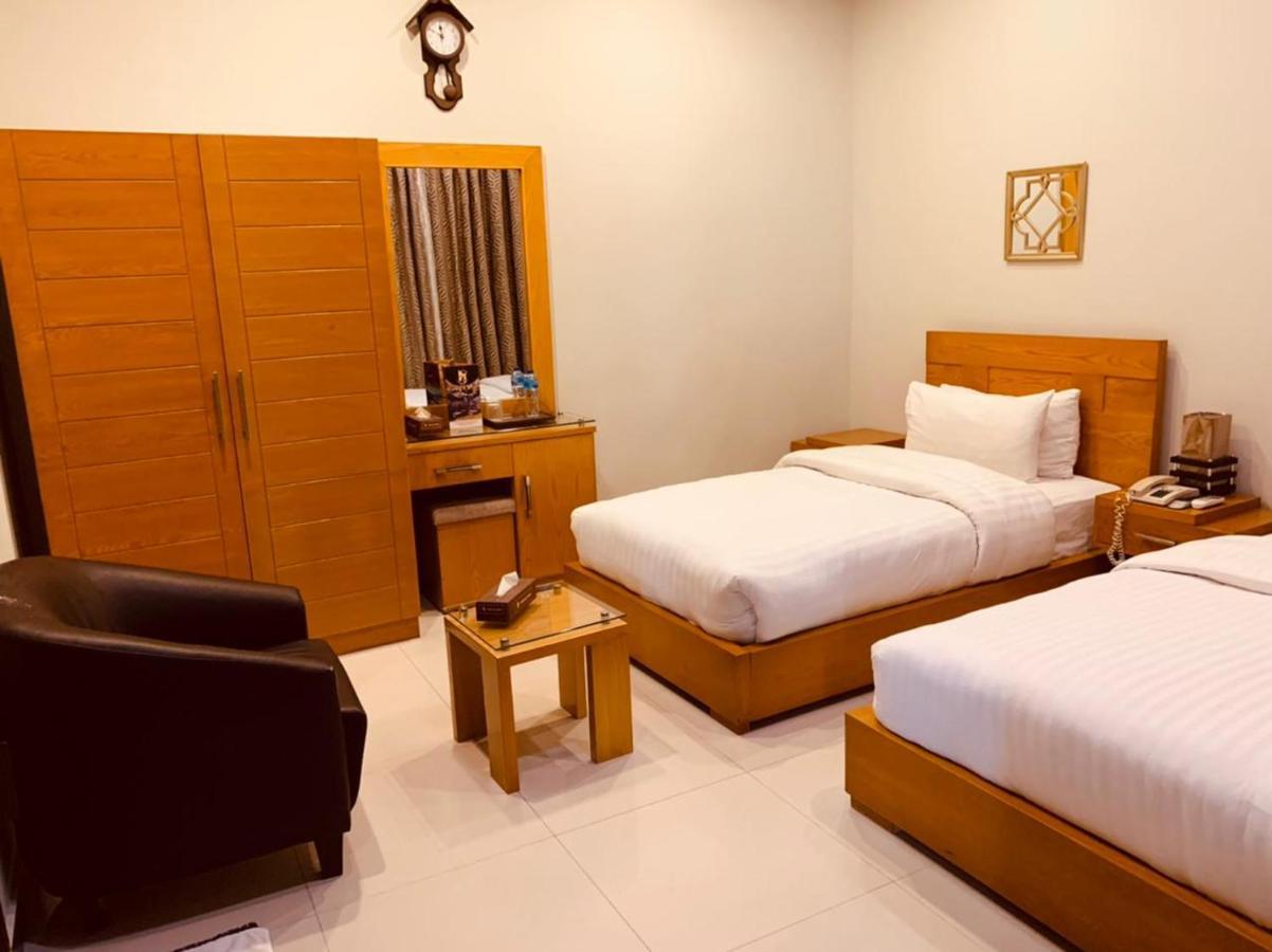 Burj Al Swat Hotel Saidu Sharif Eksteriør bilde