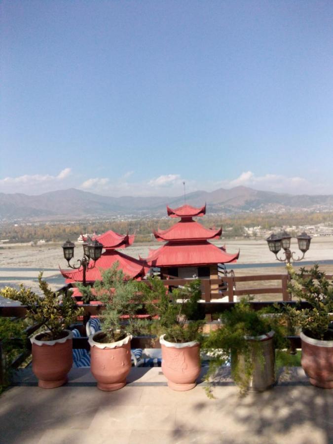 Burj Al Swat Hotel Saidu Sharif Eksteriør bilde