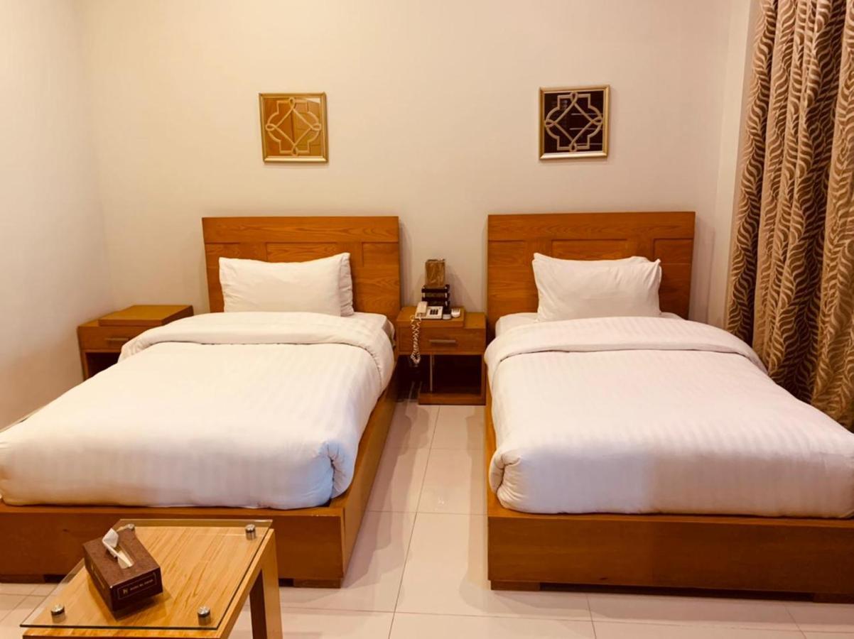 Burj Al Swat Hotel Saidu Sharif Eksteriør bilde