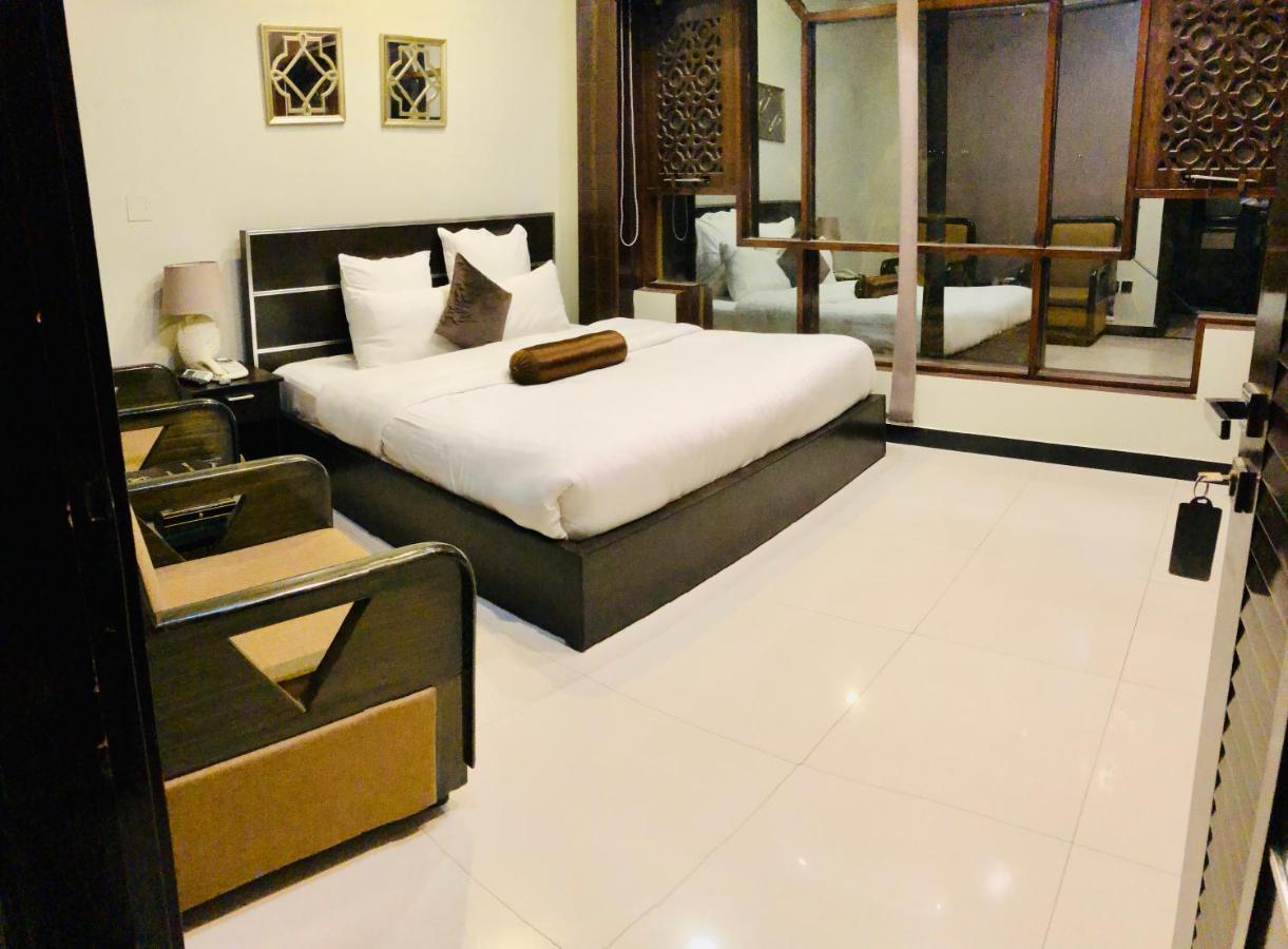 Burj Al Swat Hotel Saidu Sharif Eksteriør bilde