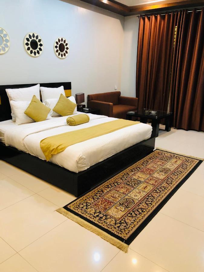 Burj Al Swat Hotel Saidu Sharif Eksteriør bilde